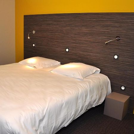 Logis Hotel A La Bonne Auberge Λαβάλ Εξωτερικό φωτογραφία