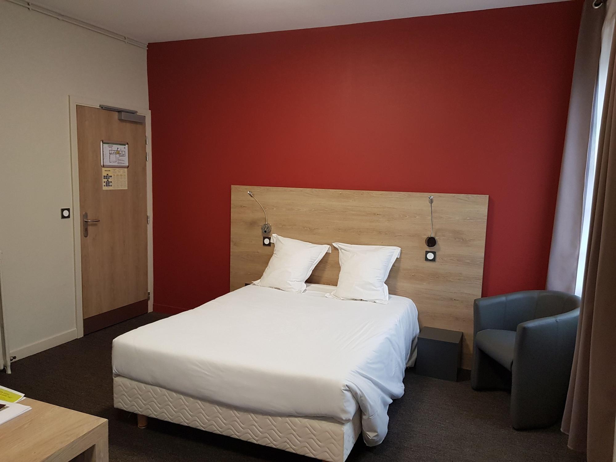 Logis Hotel A La Bonne Auberge Λαβάλ Εξωτερικό φωτογραφία