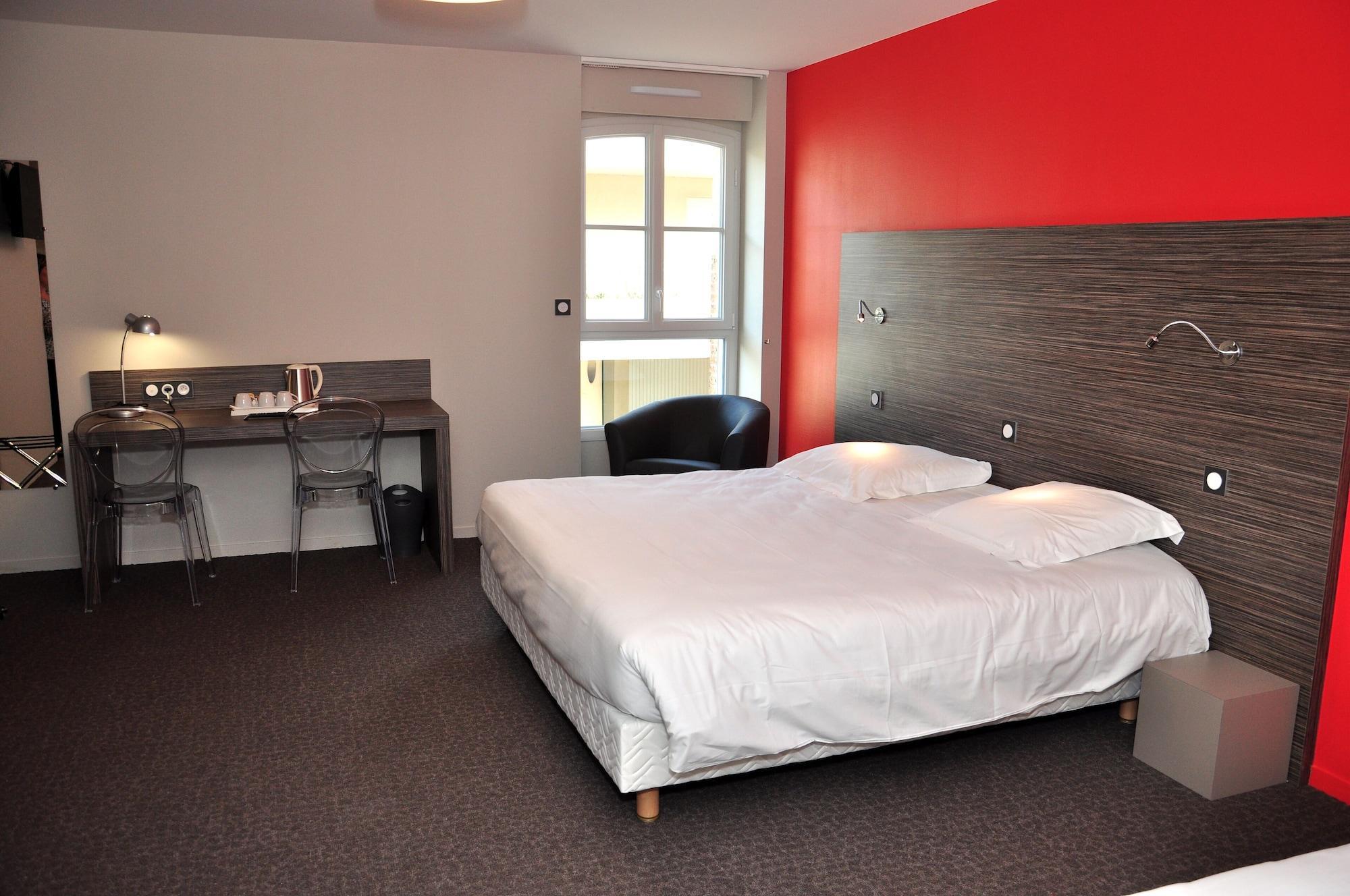 Logis Hotel A La Bonne Auberge Λαβάλ Εξωτερικό φωτογραφία
